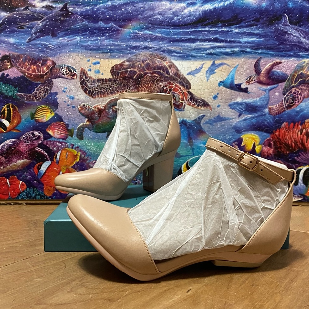 Pashion Footwear convertible heels. Size 5
